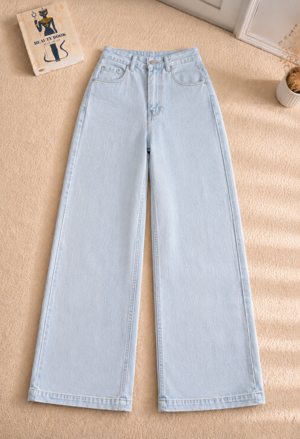 ICE BLUE WIDE LEG BAGGY JEANS